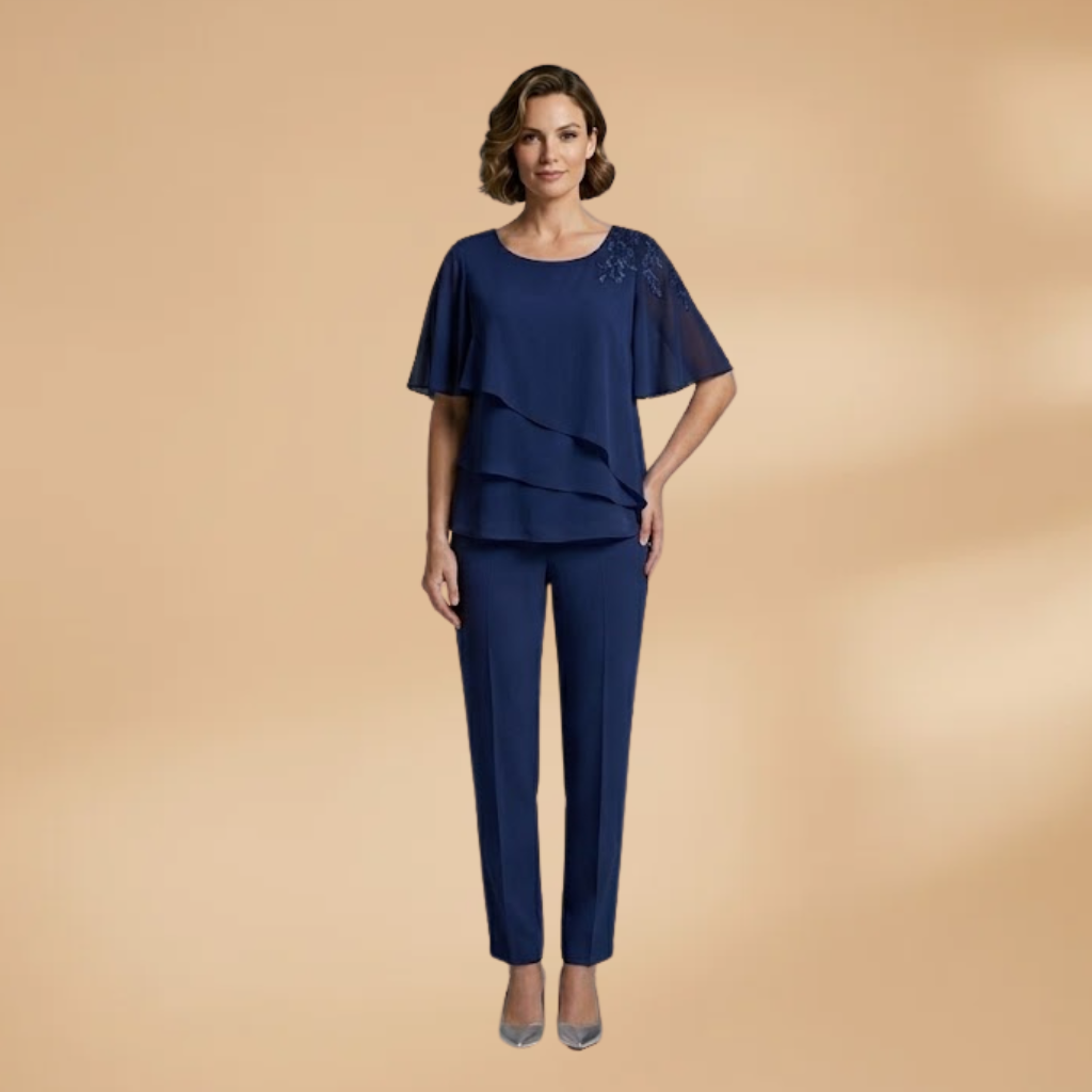 Two-Piece Set with Tapered Legs and Short Sleeves for Women