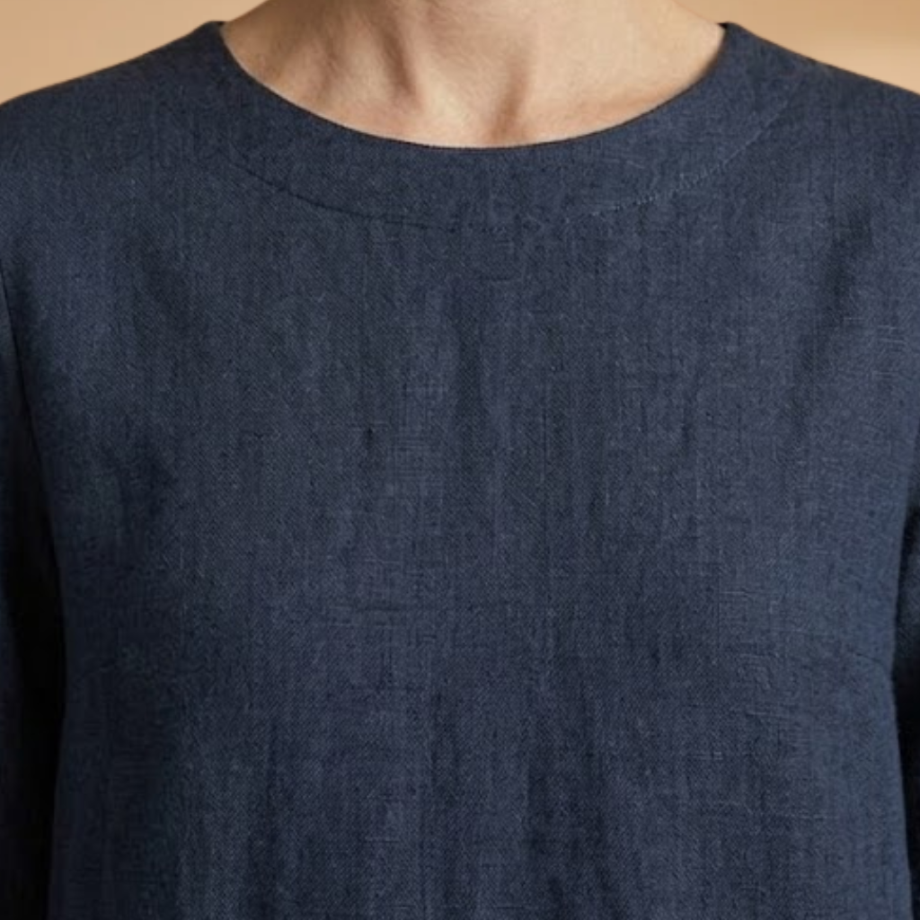 Stylish Set with Lightweight Fabric and Flattering Cut for Women