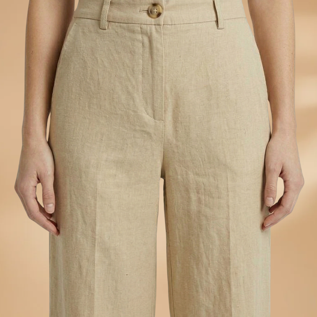 High-Waisted Relaxed Trousers Side Pockets and Zip Fly for Women