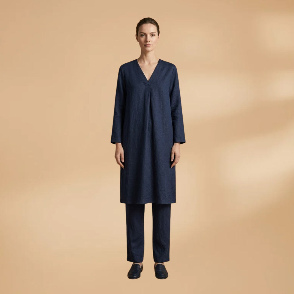 Stylish Set with Lightweight Fabric and Flattering Cut for Women