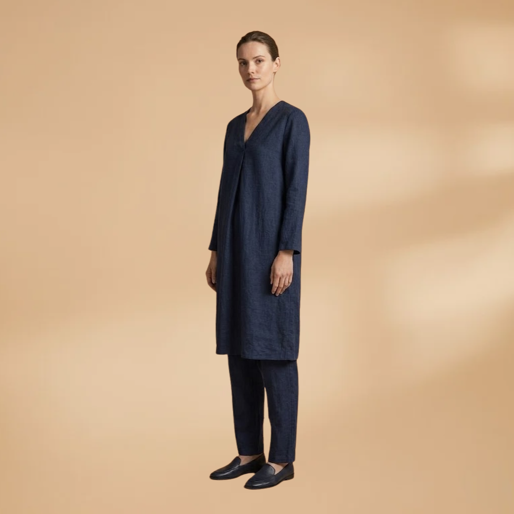Stylish Set with Lightweight Fabric and Flattering Cut for Women