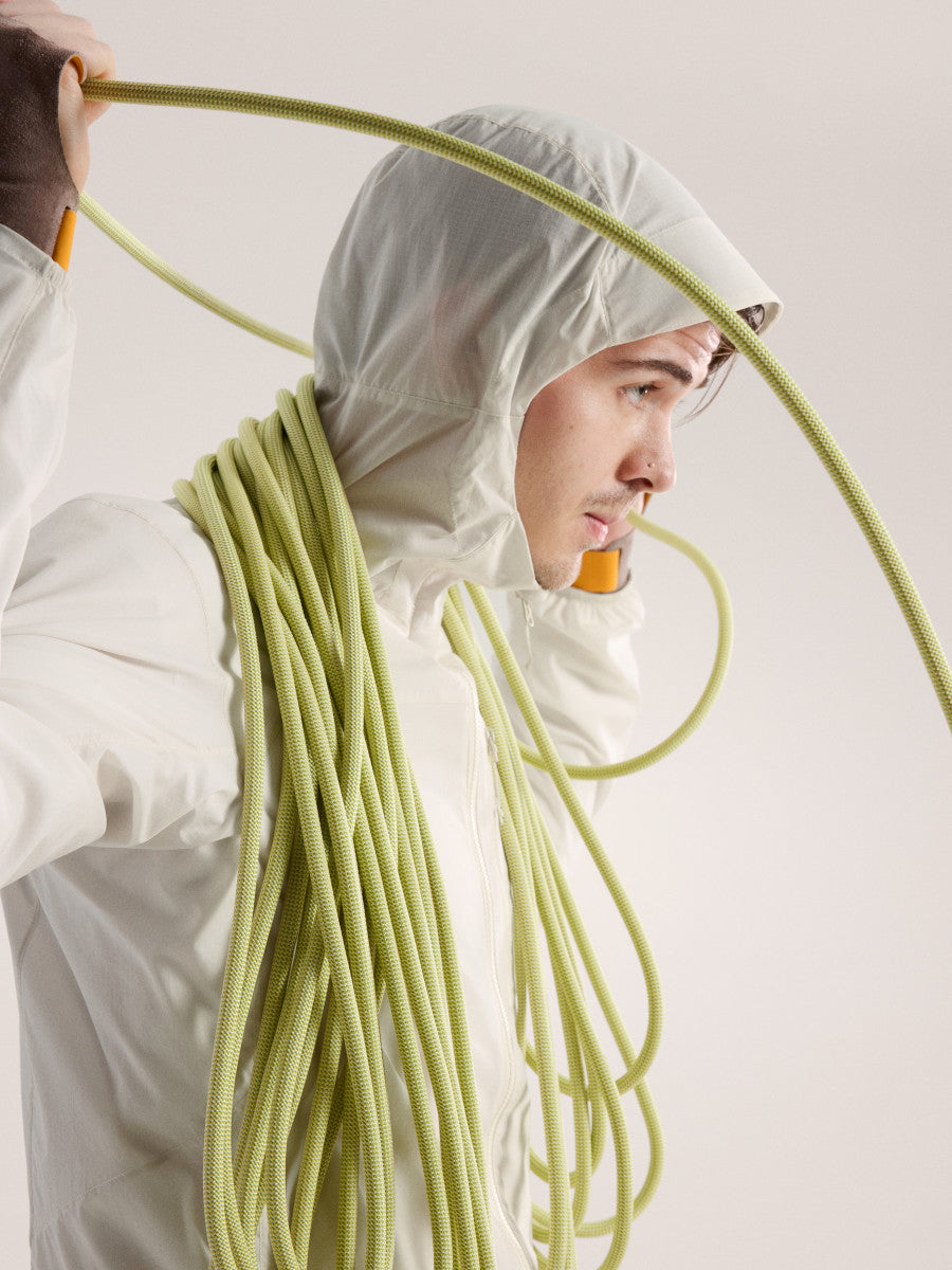 Arcteryx Squamish Hoody – Lightweight Windshirt