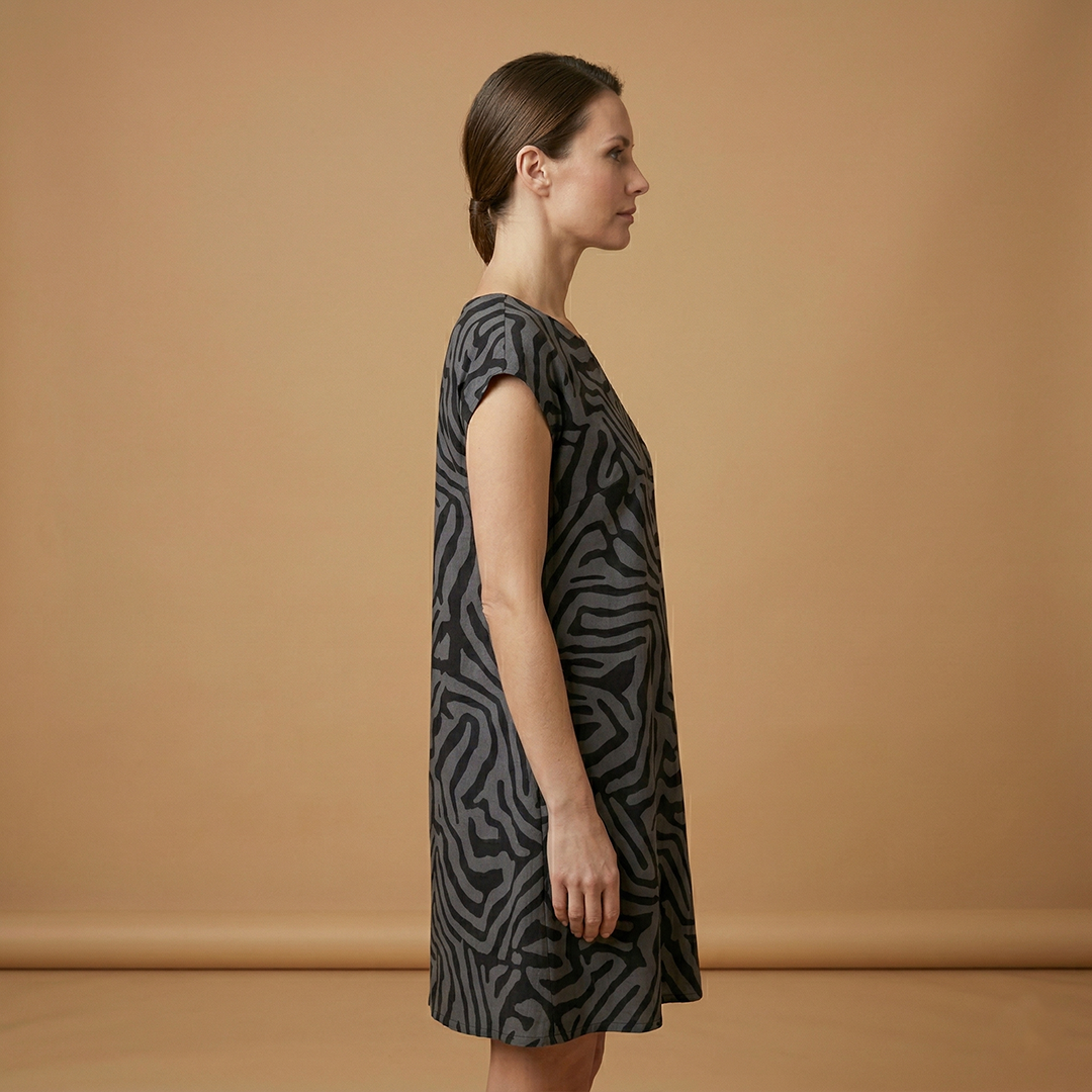 Casual Summer Dress with A-Line Fit and Flared Sleeves for Women