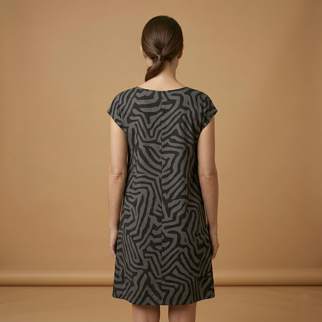 Casual Summer Dress with A-Line Fit and Flared Sleeves for Women
