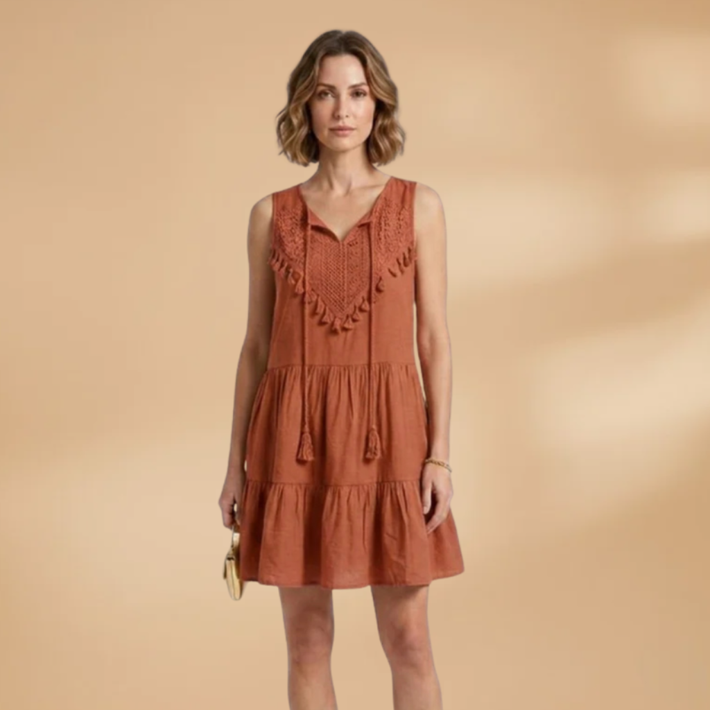 Dress Round Neckline and Sleeveless Design for Women