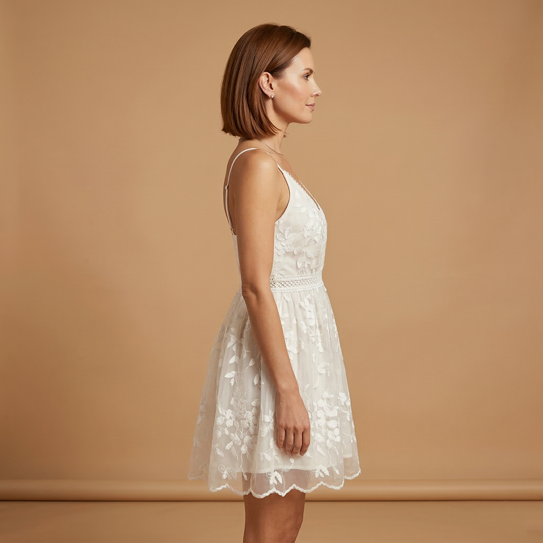Dress V-Neckline and Floral Pattern for Women