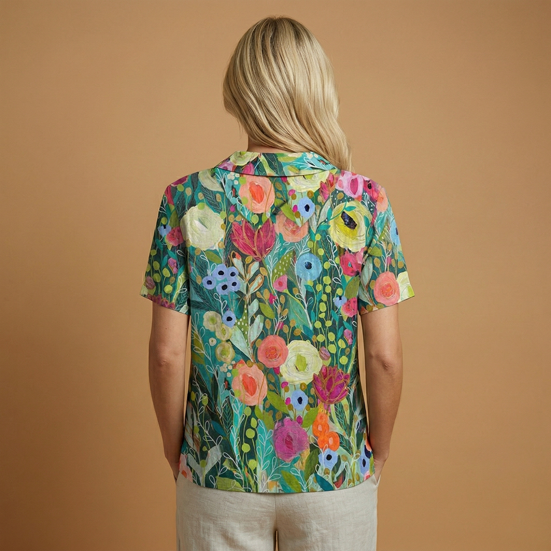 Floral Shirt with Watercolour Print and Lightweight Fabric for Women