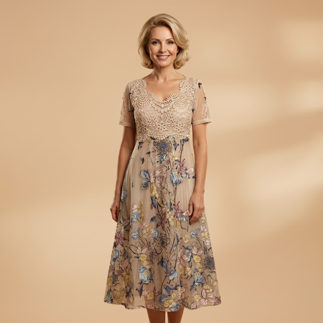 Graphic Lace Midi Dress Short Sleeves for Women