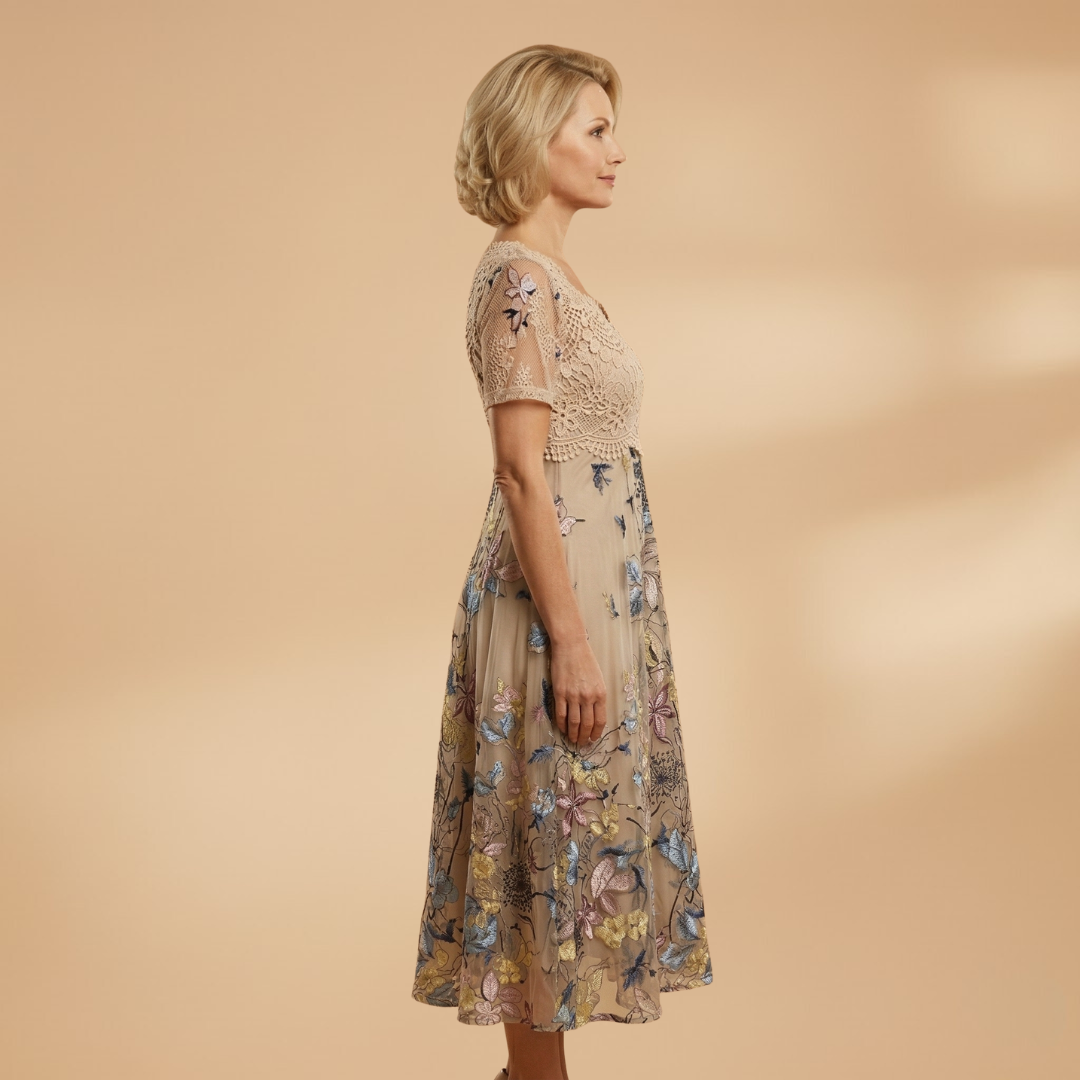 Graphic Lace Midi Dress Short Sleeves for Women
