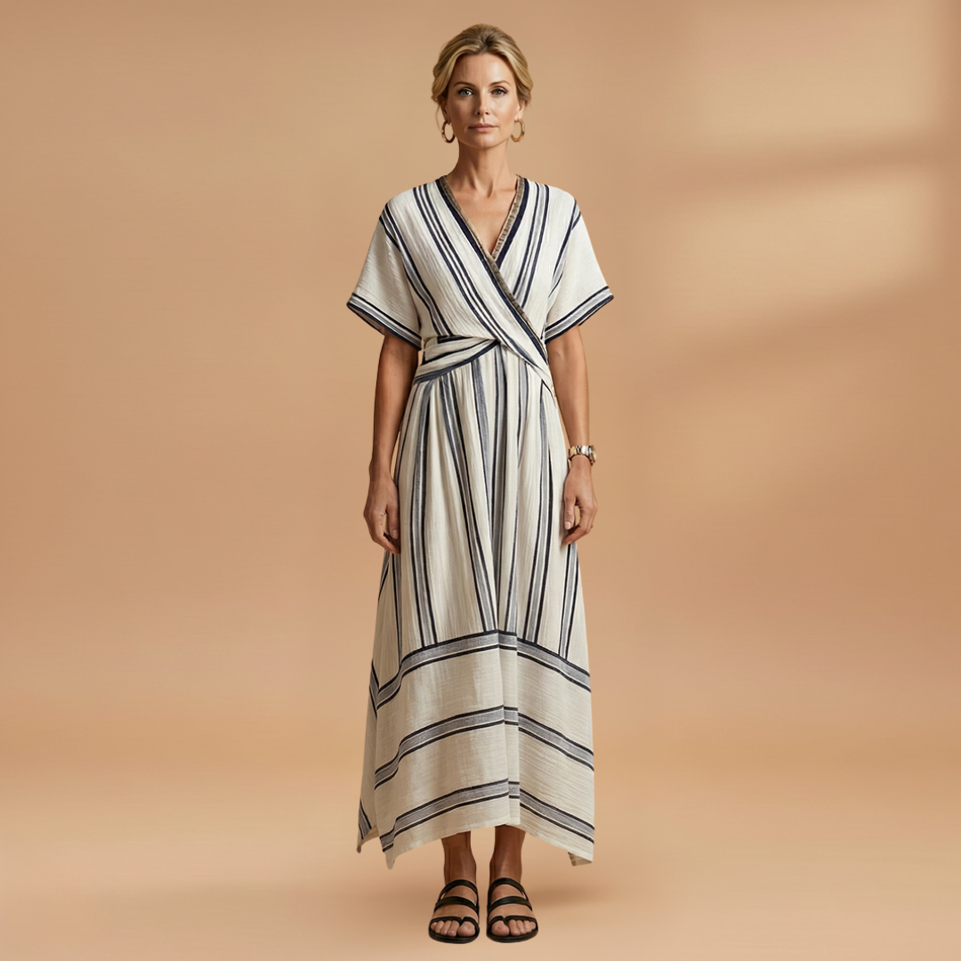 Maxi Dress Round Neckline and Short Sleeves for Women