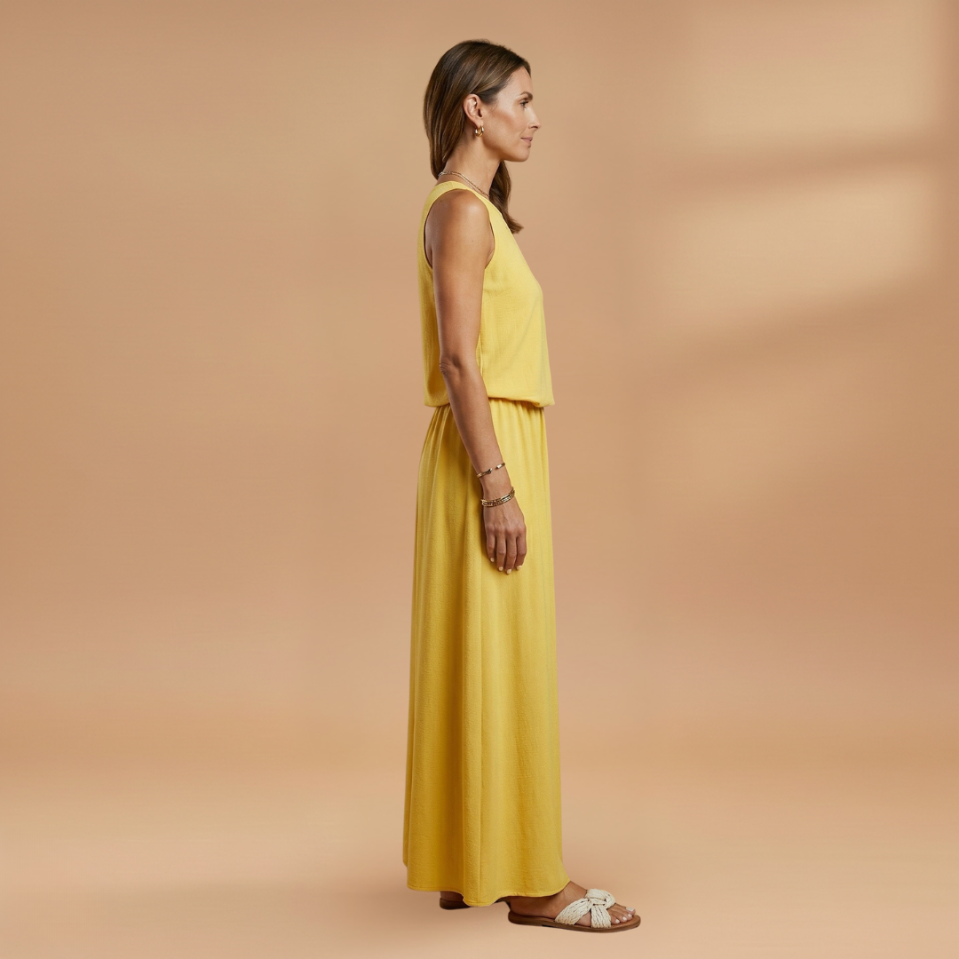 Maxi Dress with Sleeveless Cut and Flowing Skirt for Women