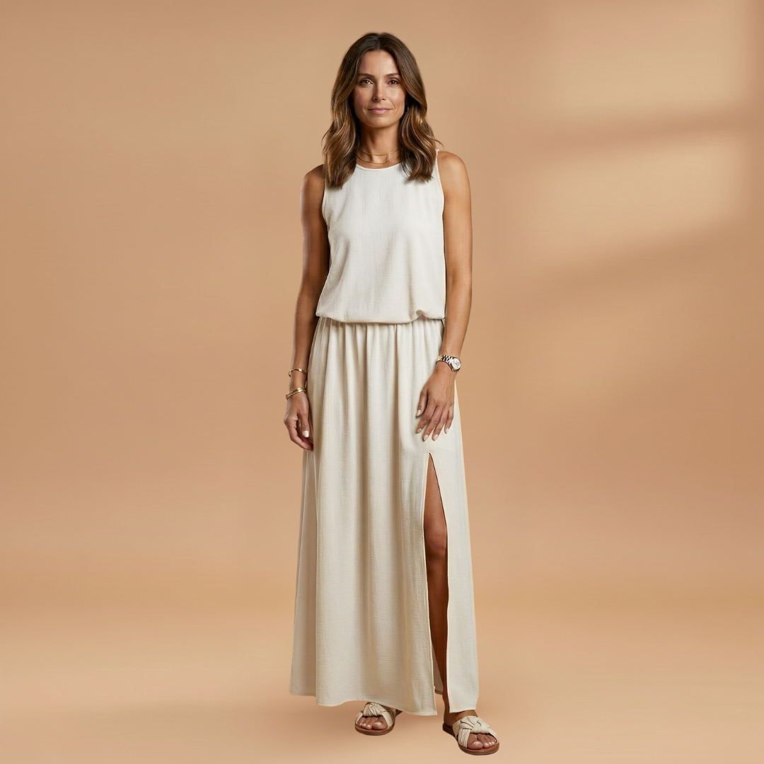 Maxi Dress with Sleeveless Cut and Flowing Skirt for Women