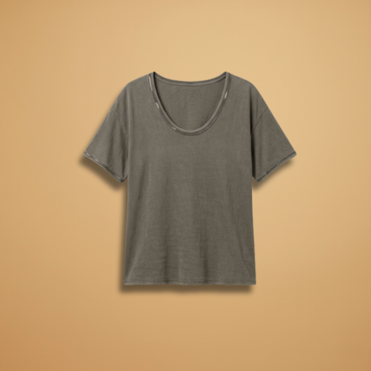 T-shirt with loose fit and breathable surface for Women