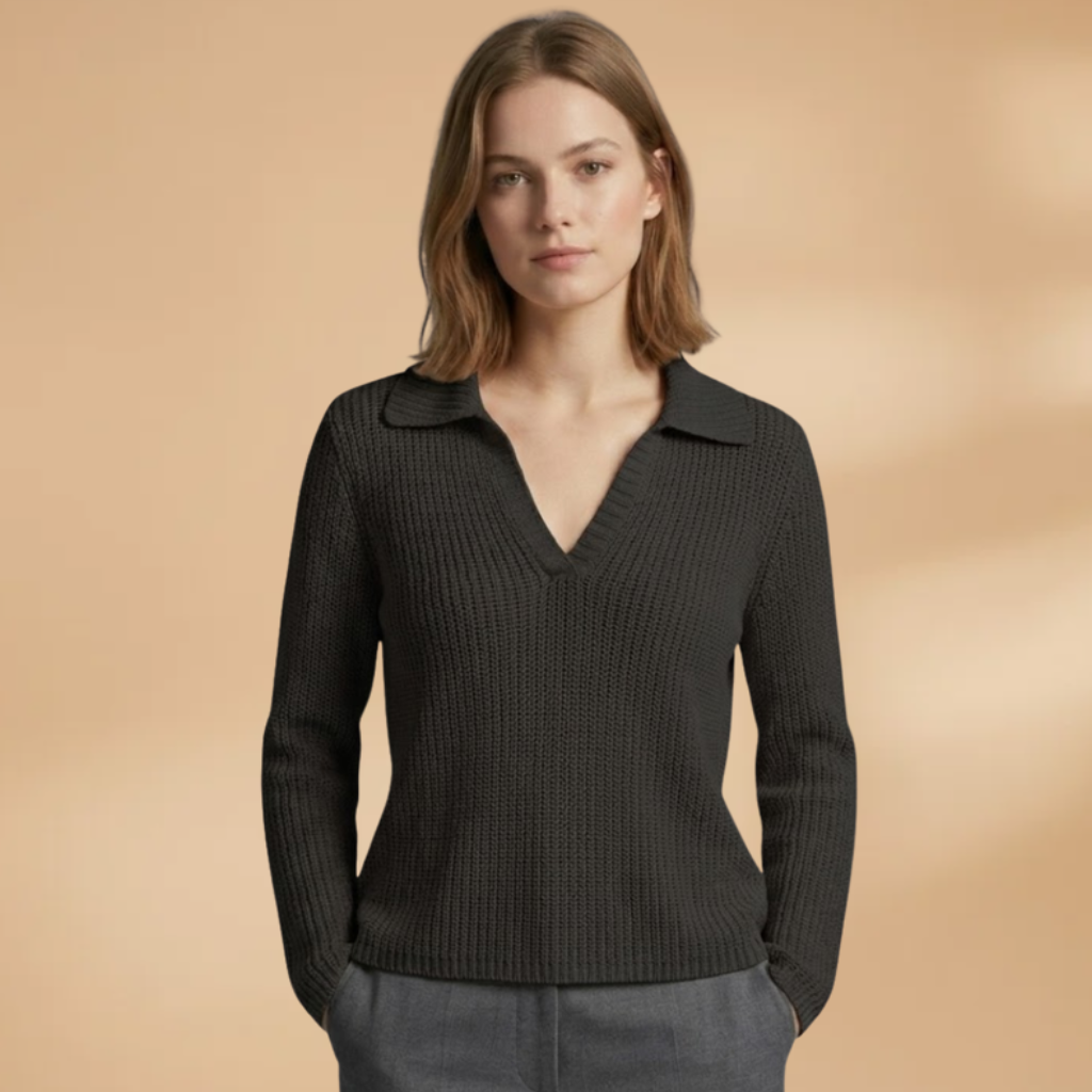 Top with a V-neckline and loose fit for Women