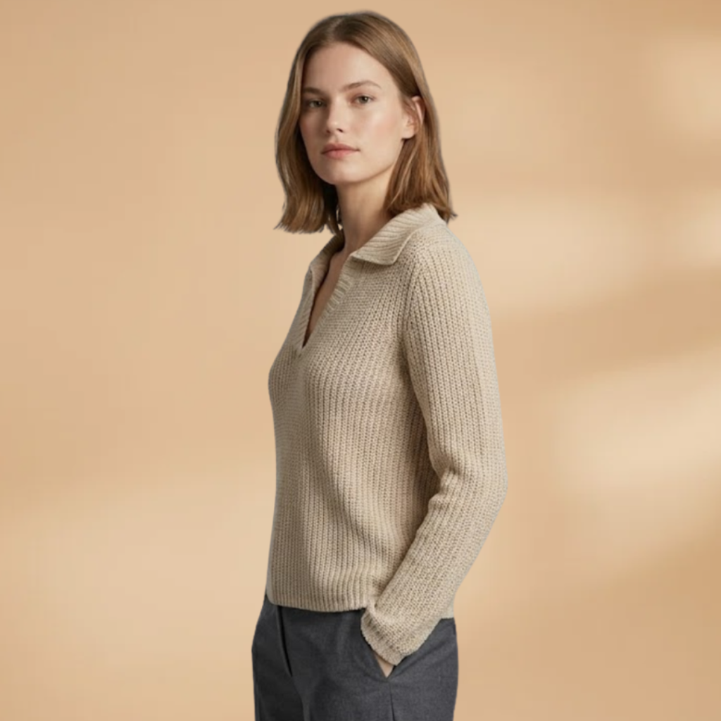 Top with a V-neckline and loose fit for Women