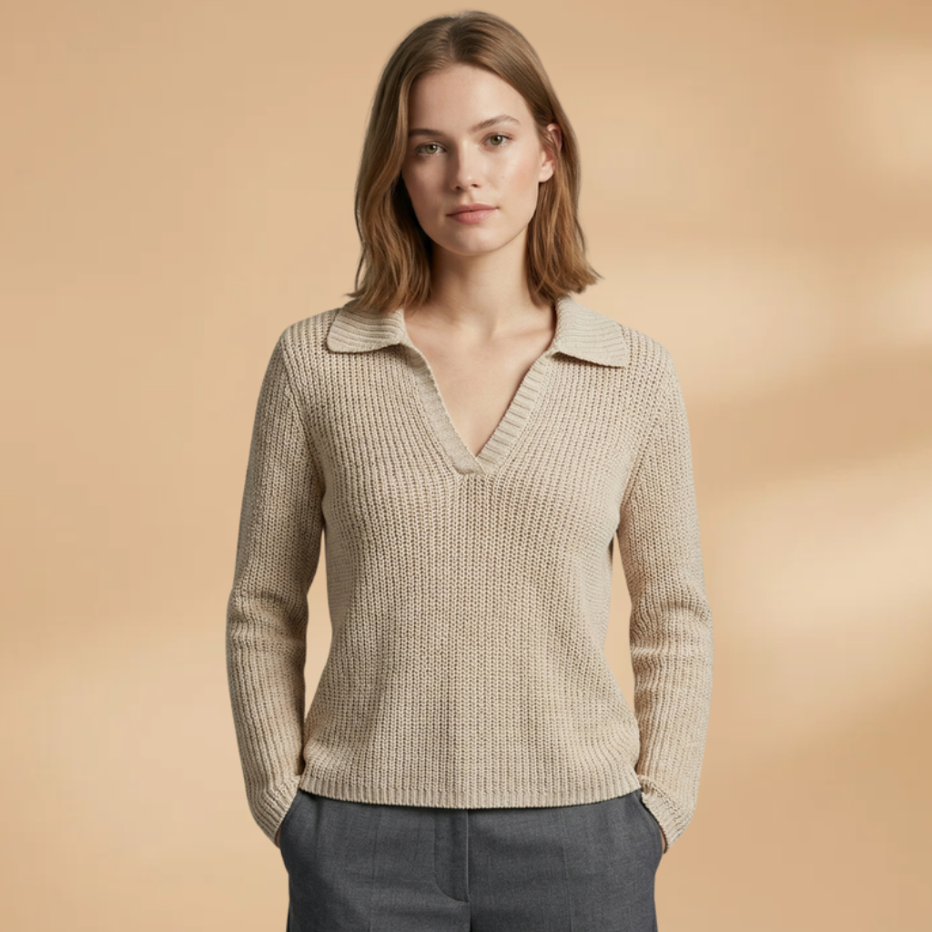 Top with a V-neckline and loose fit for Women