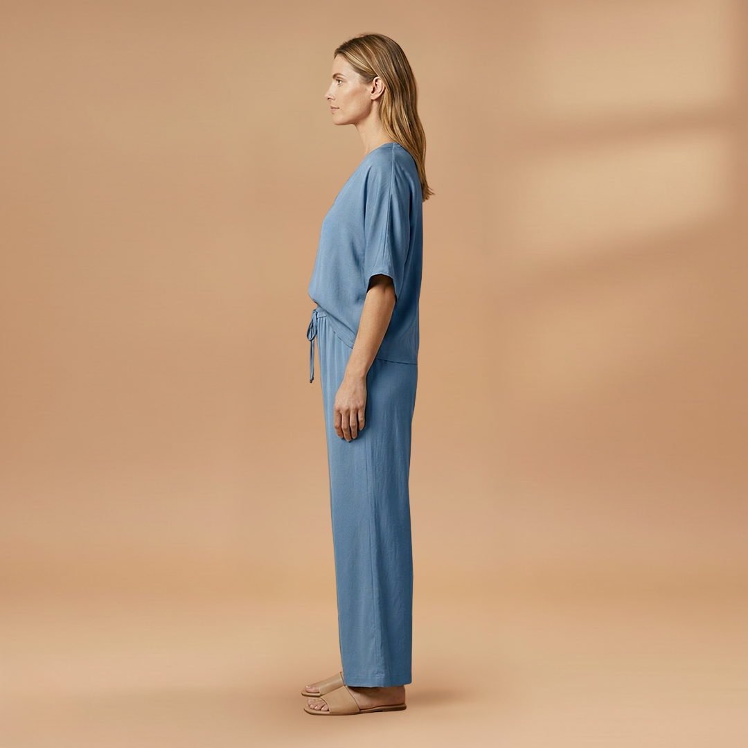 Two-Piece Set with V-Neck and Wide-Leg Pants for Women