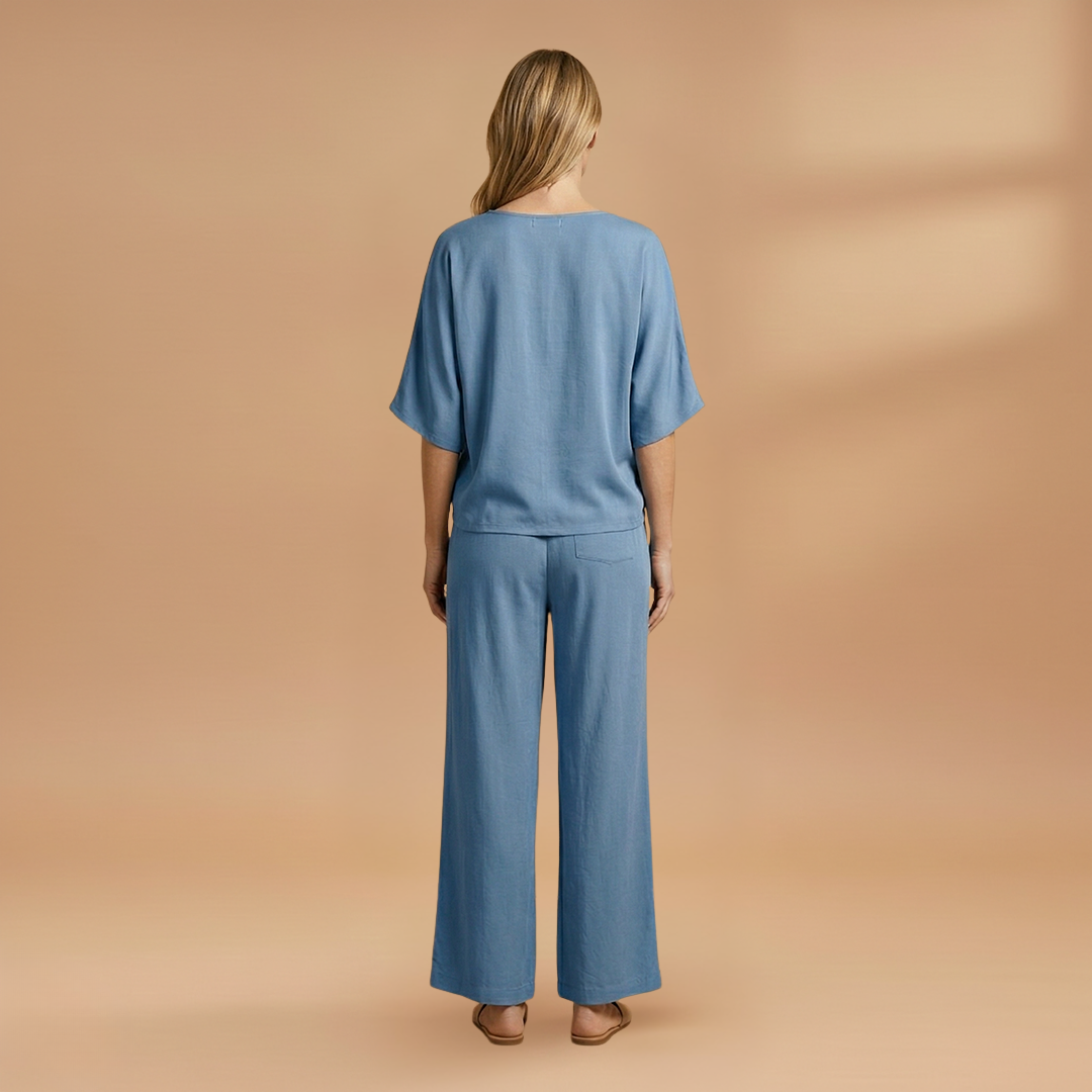 Two-Piece Set with V-Neck and Wide-Leg Pants for Women