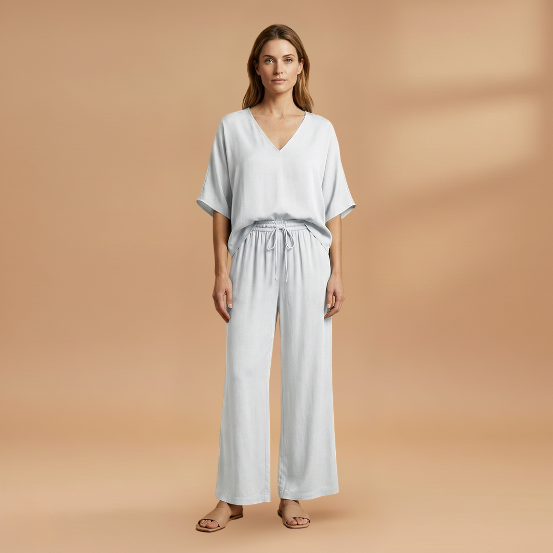 Two-Piece Set with V-Neck and Wide-Leg Pants for Women