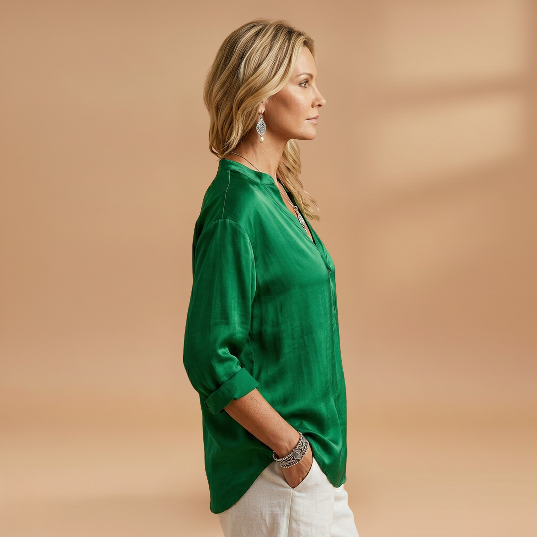 Blouse with Round Neck and Long Sleeves for Women