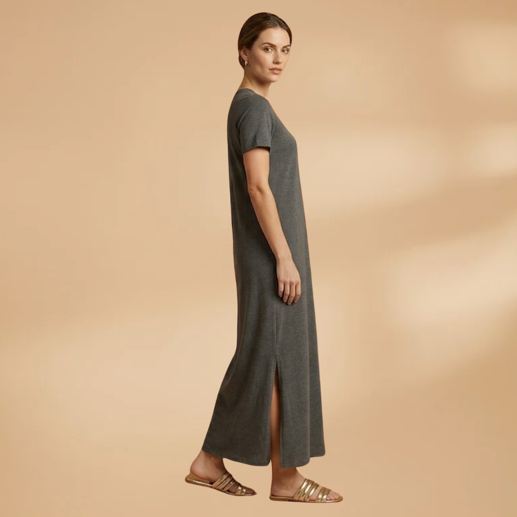 Casual Round Neck Maxi Dress with Flowy Fit and Easy Care for Women