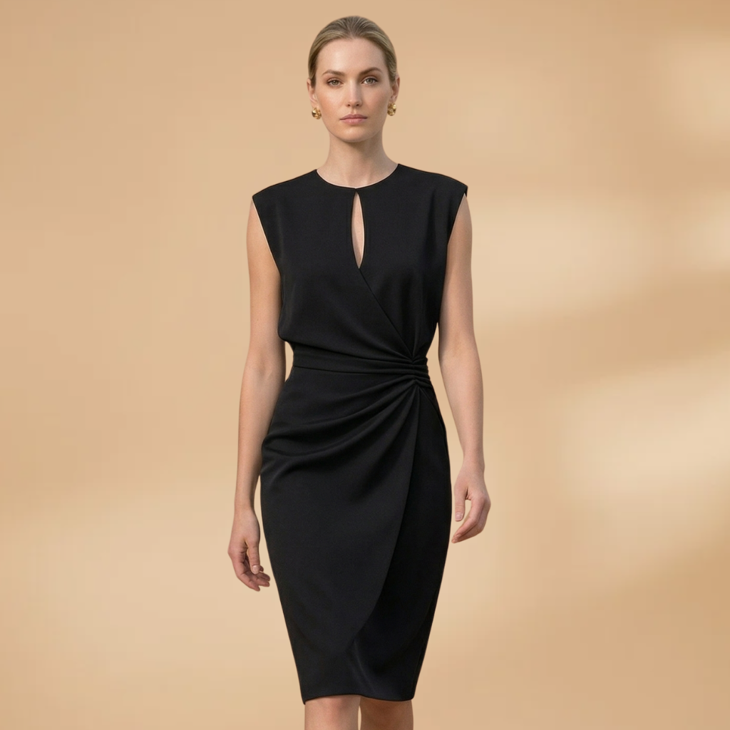 Dress Round Neckline and Sleeveless Design for Women
