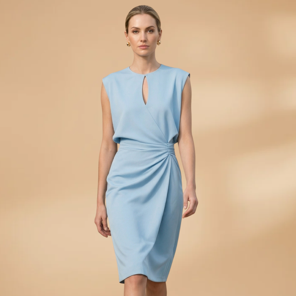 Dress Round Neckline and Sleeveless Design for Women