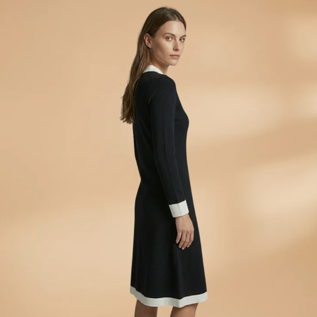 Dress with a V-neckline and long sleeves for Women