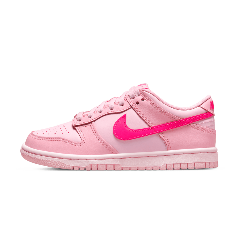 Nike Dunk Low Triple Pink Trainers (GS)