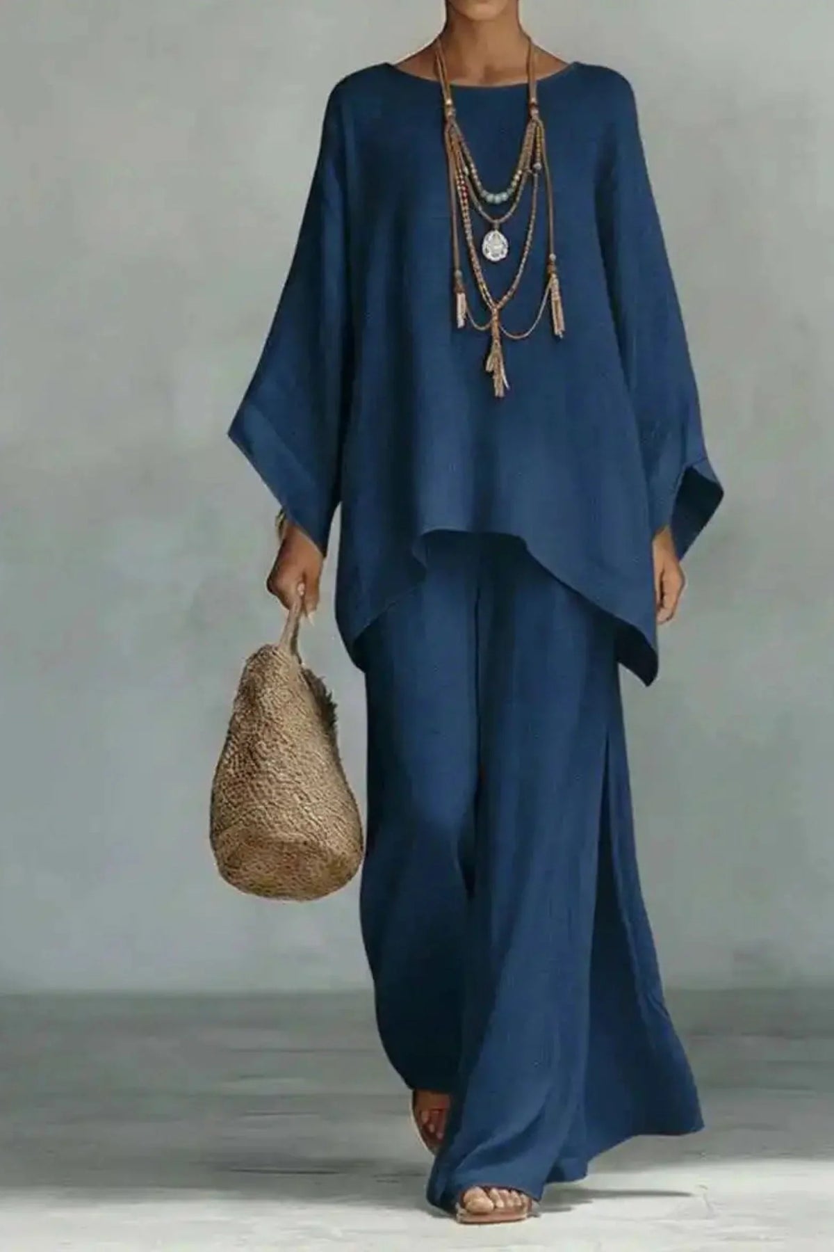 Women's Two-Piece Set | Batwing Top and Wide Leg Sweatpants